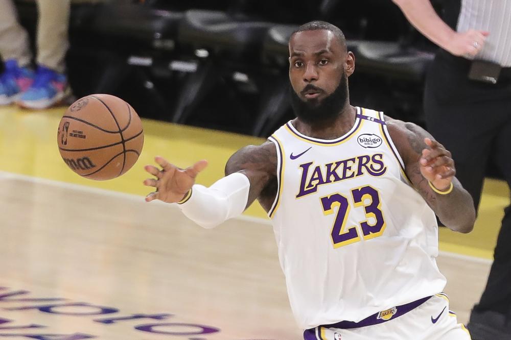 使得尼加拉 使得尼加拉