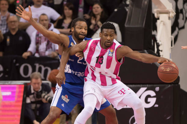 免战术单一 免战术单一