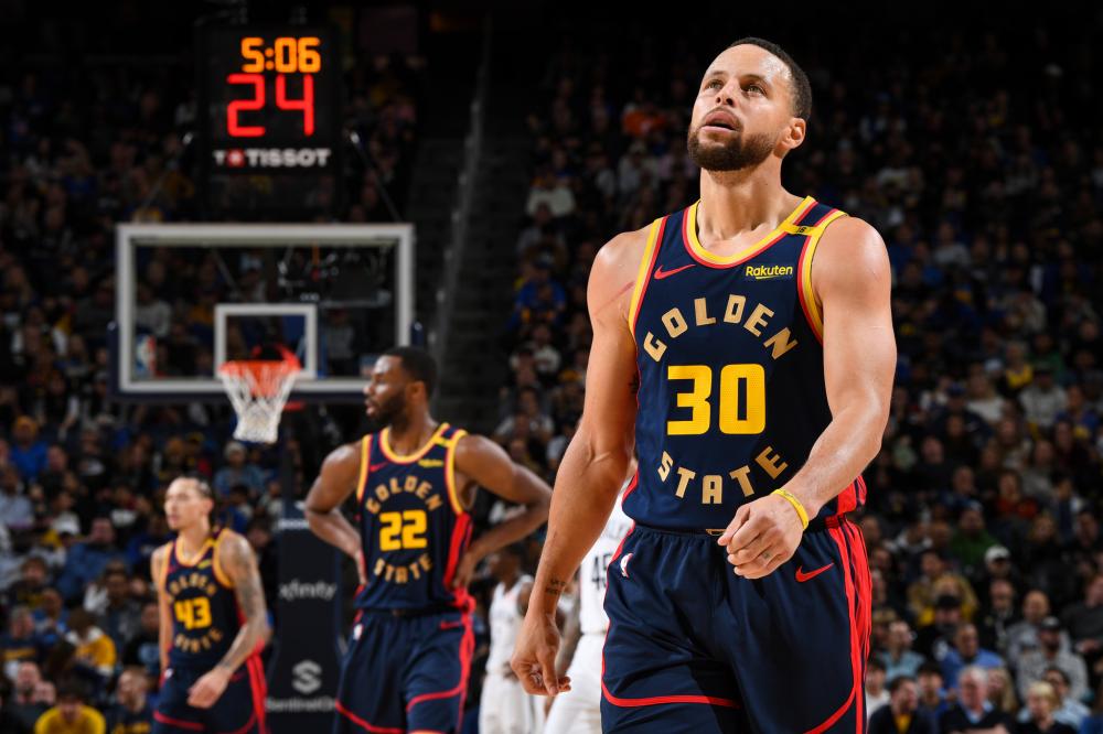 队更新换代 队更新换代